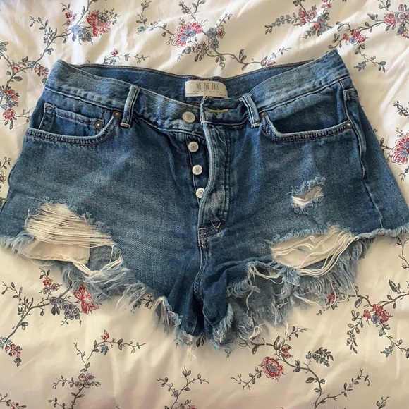 Free People size 27 distressed high waisted shorts - Picture 1 of 4
